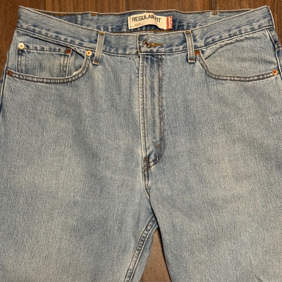 LEVI’S 505 Regular Fit Straight Leg Light Stonewash Blue Jeans Size 38 x 34 - Picture 4 of 10